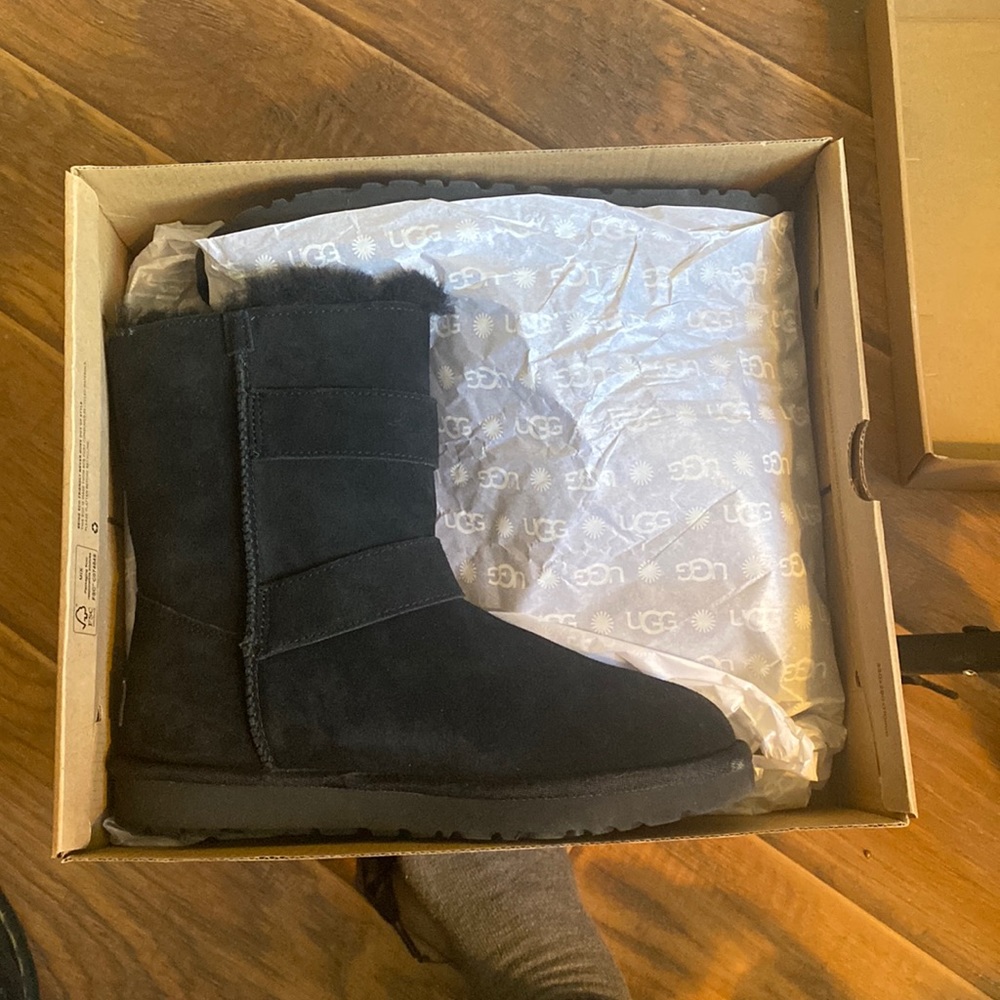 Ugg boots size 8